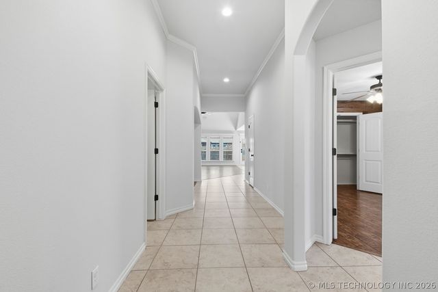 1218 E 133rd Place, Glenpool, OK 74033