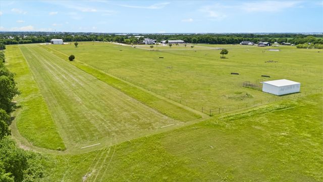 14705 County Road 545, Nevada, TX 75173