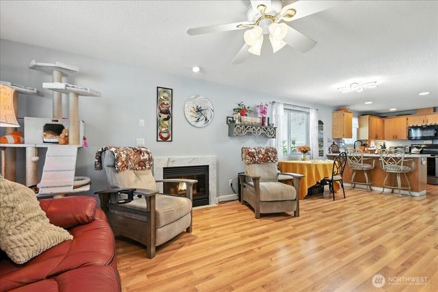 17311 SE 15th Way, Vancouver, WA 98683