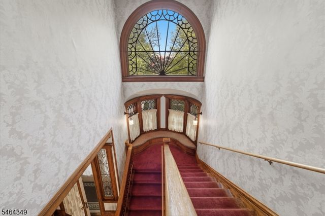 676 Belgrove Dr, Kearny Town, NJ 07032