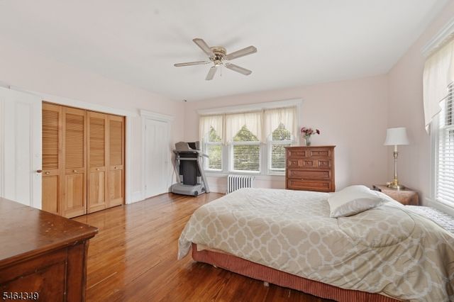 676 Belgrove Dr, Kearny Town, NJ 07032
