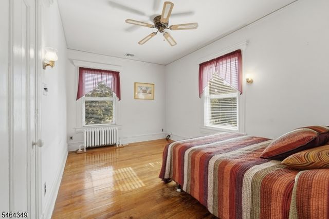 676 Belgrove Dr, Kearny Town, NJ 07032
