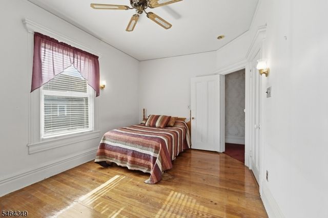 676 Belgrove Dr, Kearny Town, NJ 07032
