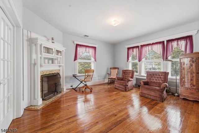 676 Belgrove Dr, Kearny Town, NJ 07032