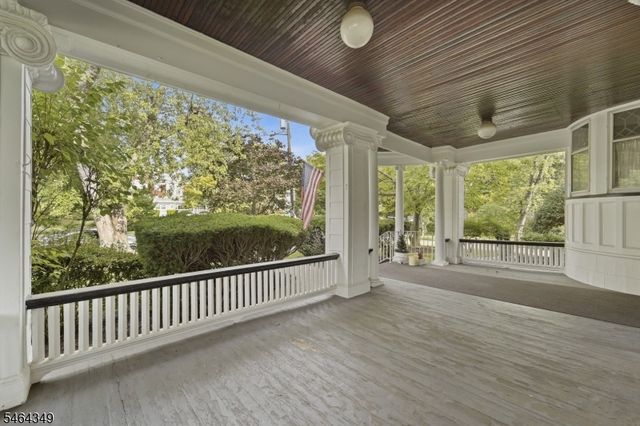 676 Belgrove Dr, Kearny Town, NJ 07032