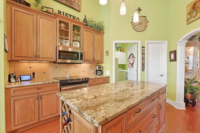 9461 Carrington Dr., Myrtle Beach, SC 29579