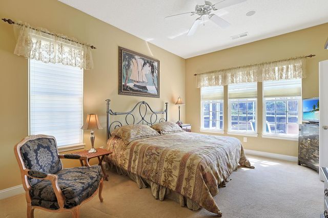 9461 Carrington Dr., Myrtle Beach, SC 29579