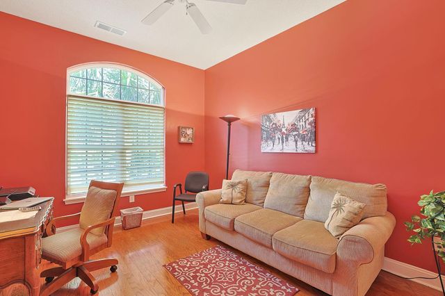 9461 Carrington Dr., Myrtle Beach, SC 29579