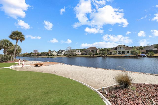 9461 Carrington Dr., Myrtle Beach, SC 29579