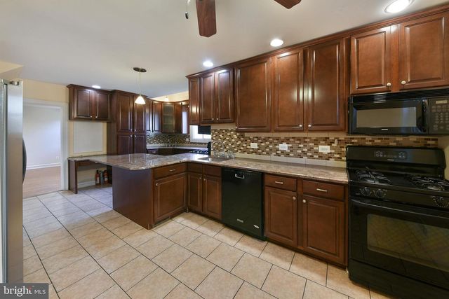 8106 CADWALADER AVE, Elkins Park, PA 19027