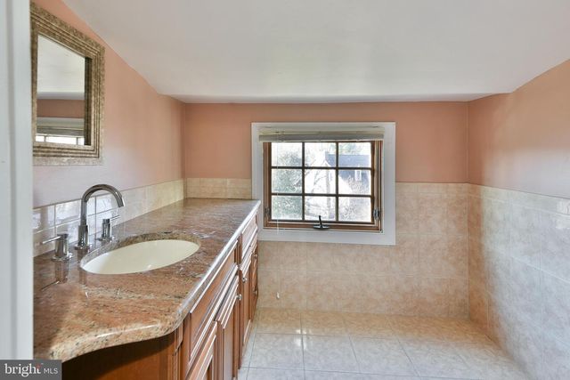 8106 CADWALADER AVE, Elkins Park, PA 19027