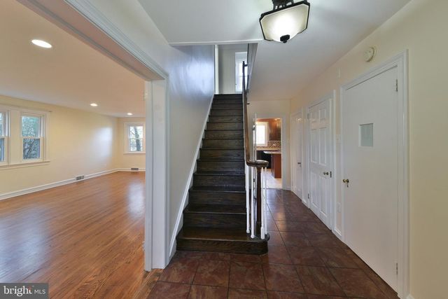 8106 CADWALADER AVE, Elkins Park, PA 19027