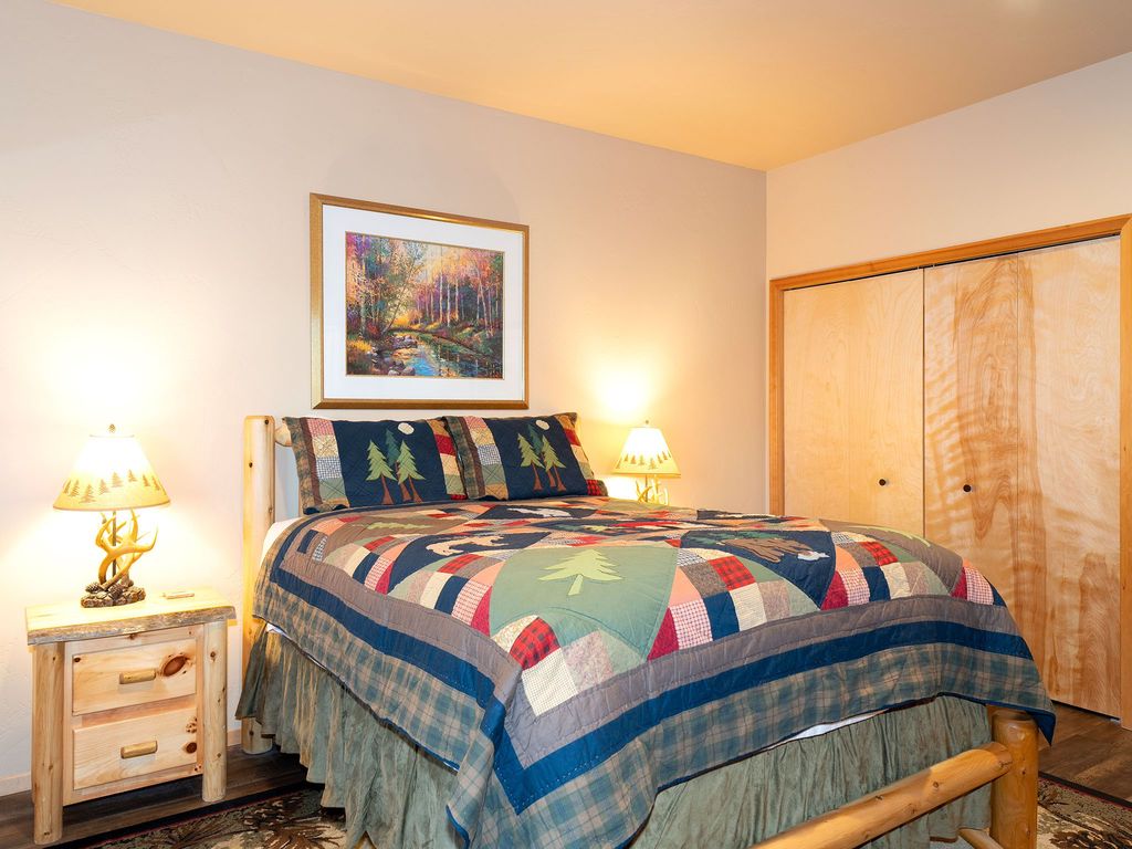 311 Wood Run Drive B, Whitefish, MT 59937 photo 20