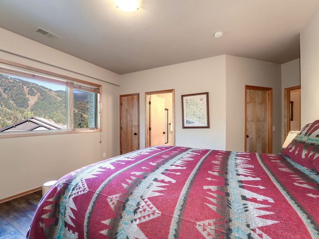 311 Wood Run Drive B, Whitefish, MT 59937 photo 29