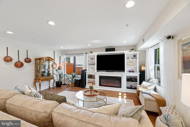 152 JEFFERSON ST, Annapolis, MD 21403