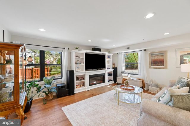 152 JEFFERSON ST, Annapolis, MD 21403