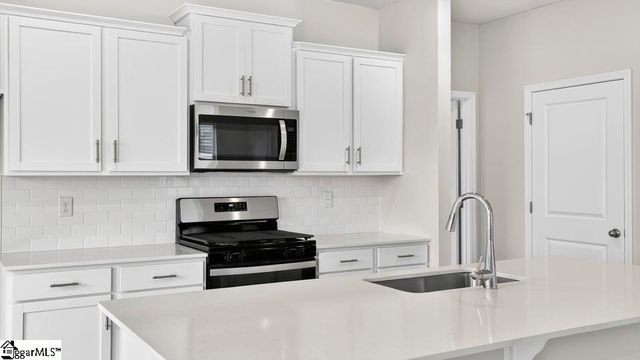 2171 Springview Court, Boiling Springs, SC 29316