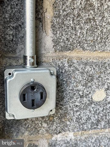 3 W SUMMERFIELD AVE, Collingswood, NJ 08108