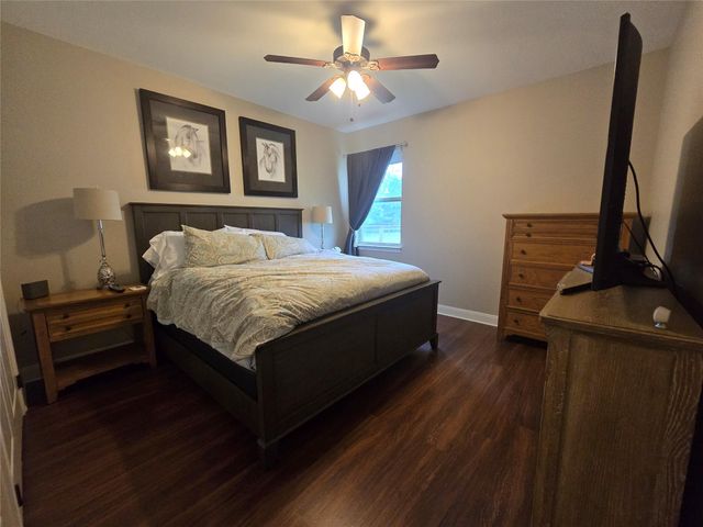 140 Manawianui DR, Bastrop, TX 78602