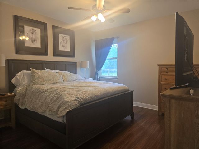 140 Manawianui DR, Bastrop, TX 78602