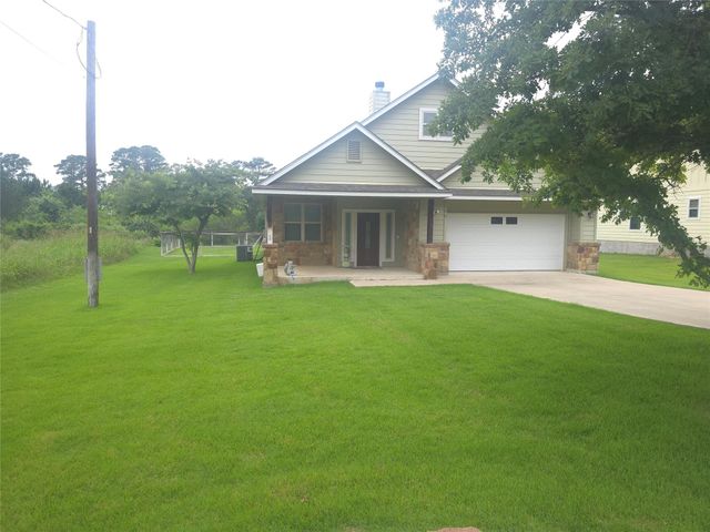 140 Manawianui DR, Bastrop, TX 78602