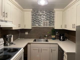 18 Nelson Dr 1E, Randolph, MA 02368