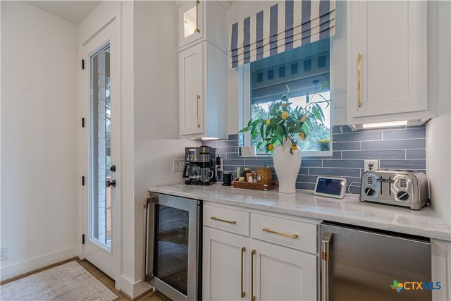 905 Easy Gruene, New Braunfels, TX 78130