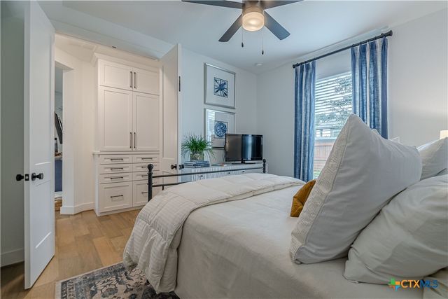 905 Easy Gruene, New Braunfels, TX 78130