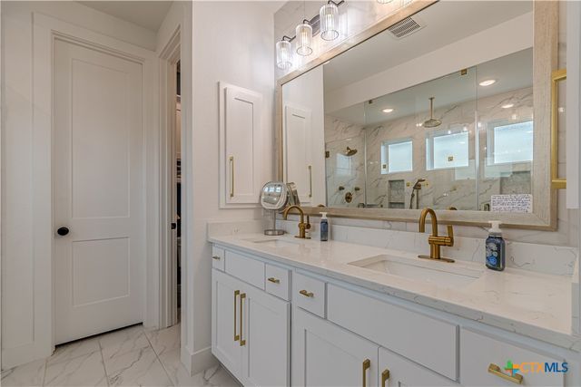 905 Easy Gruene, New Braunfels, TX 78130