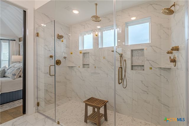 905 Easy Gruene, New Braunfels, TX 78130