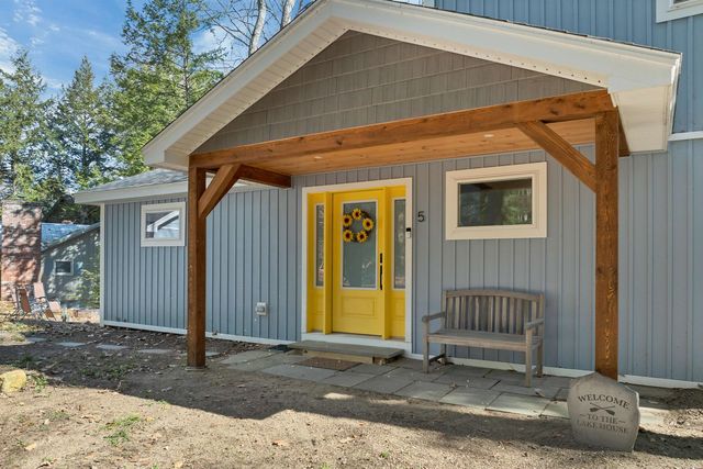 5 Fir Tree Lane, Moultonborough, NH 03254