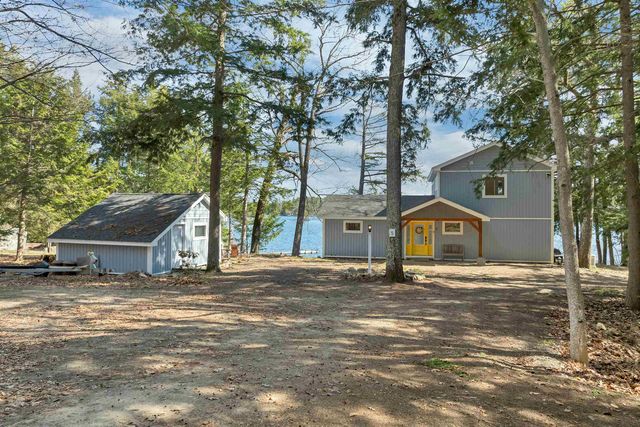 5 Fir Tree Lane, Moultonborough, NH 03254