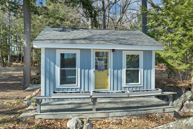 5 Fir Tree Lane, Moultonborough, NH 03254