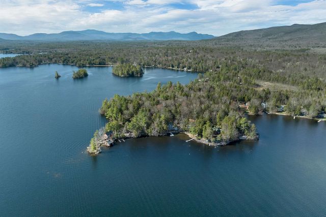 5 Fir Tree Lane, Moultonborough, NH 03254