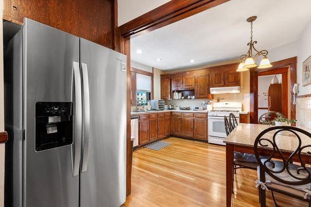 21-23 Seventh St, Medford, MA 02155