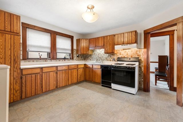 21-23 Seventh St, Medford, MA 02155