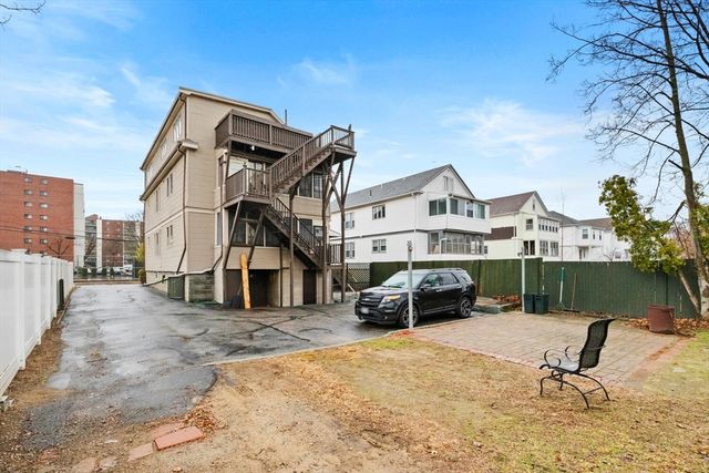 21-23 Seventh St, Medford, MA 02155