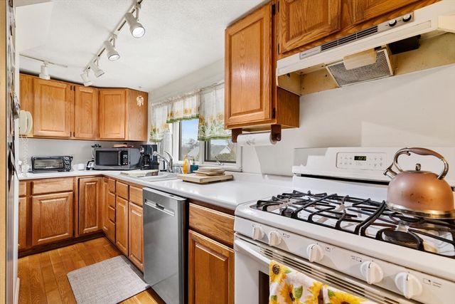 21-23 Seventh St, Medford, MA 02155