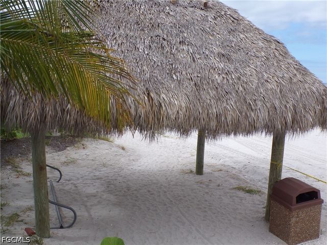 7500 Estero BLVD 201, Fort Myers Beach, FL 33931