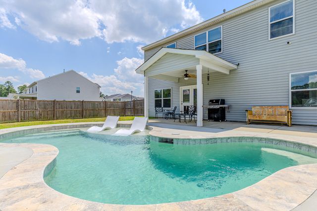 268 Torslanda Lane, Summerville, SC 29486