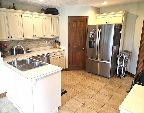 11020 Mallard Court, Indianapolis, IN 46278