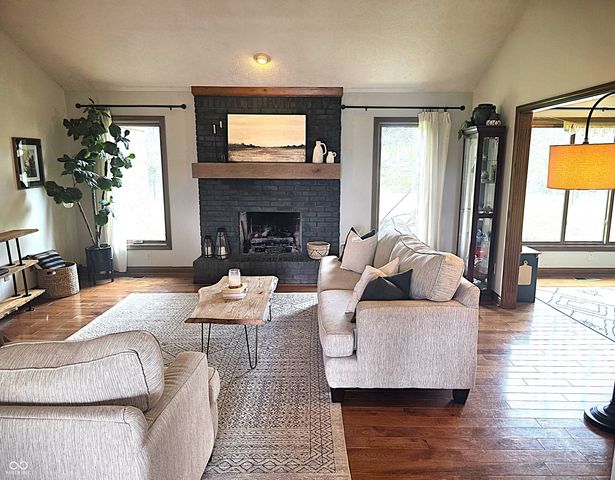 11020 Mallard Court, Indianapolis, IN 46278