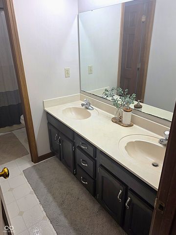 11020 Mallard Court, Indianapolis, IN 46278