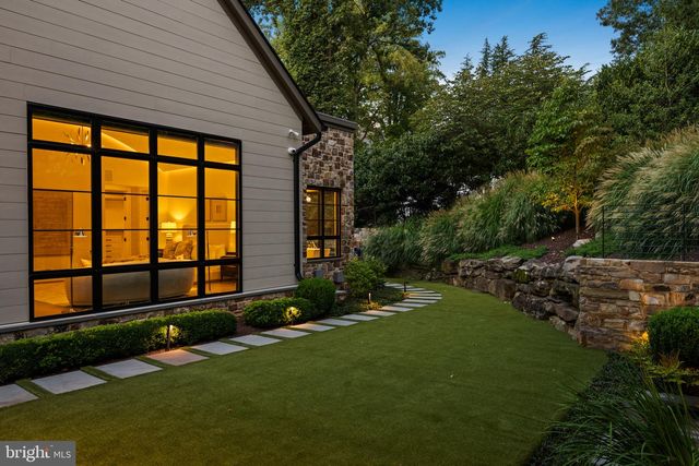 1137 BASIL RD, Mclean, VA 22101