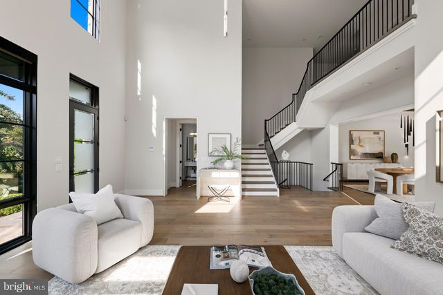 1137 BASIL RD, Mclean, VA 22101