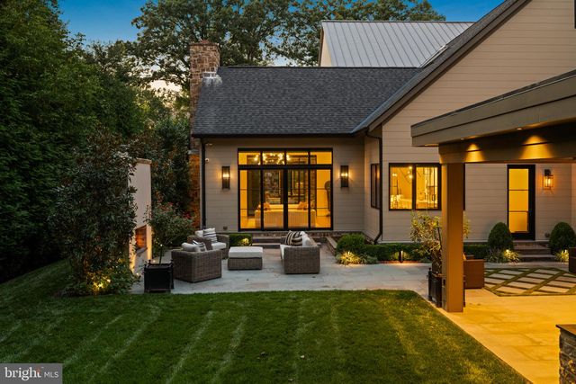1137 BASIL RD, Mclean, VA 22101