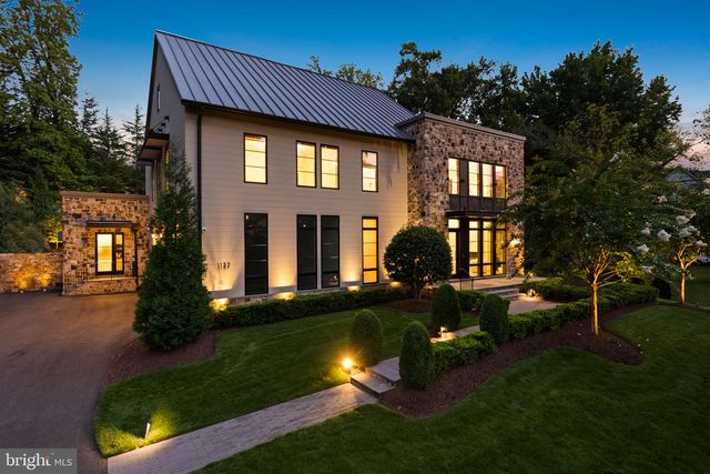 1137 BASIL RD, Mclean, VA 22101