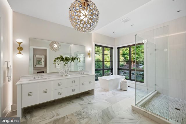 1137 BASIL RD, Mclean, VA 22101