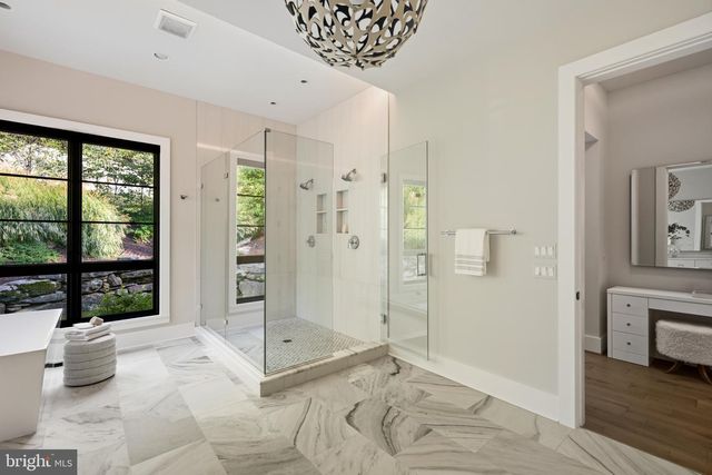 1137 BASIL RD, Mclean, VA 22101