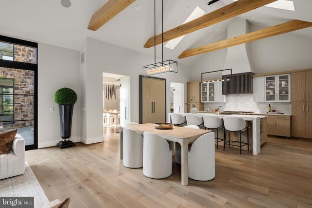 1137 BASIL RD, Mclean, VA 22101